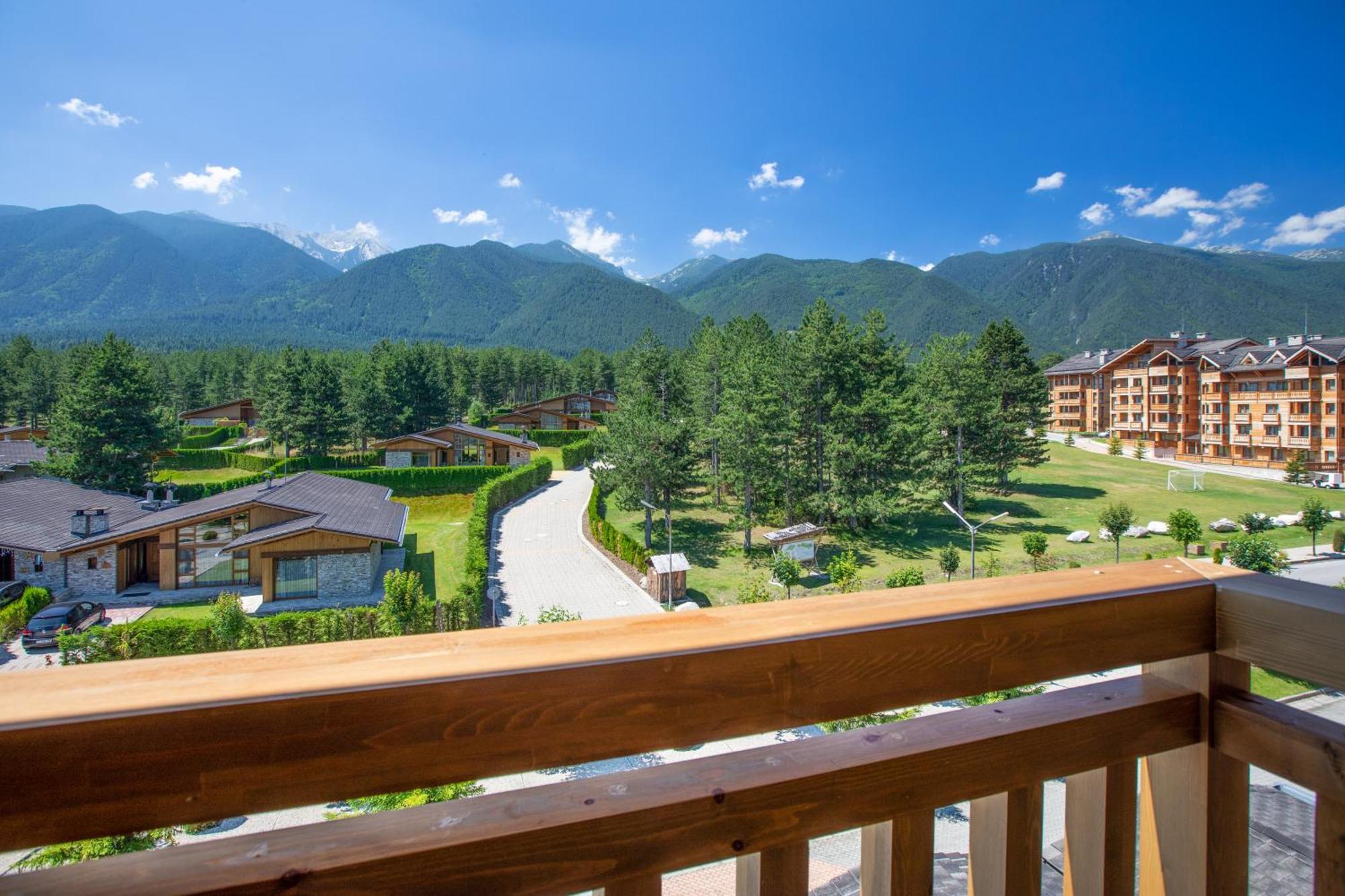 Luxury Chalets Pirin Golf & Country Club Bansko Exterior photo
