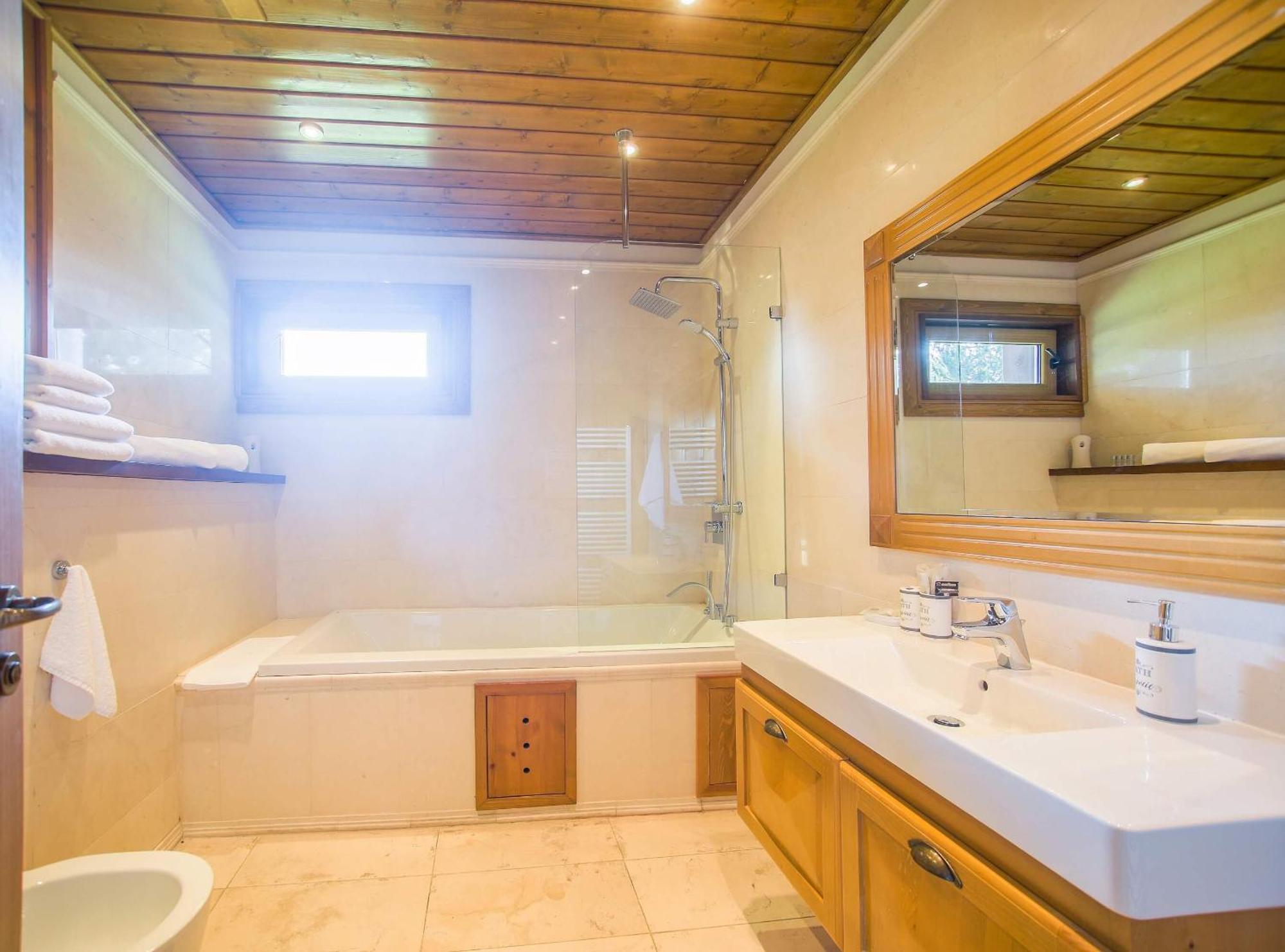 Luxury Chalets Pirin Golf & Country Club Bansko Room photo